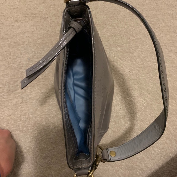 Coach grey shiny handbag - Picture 3 of 4